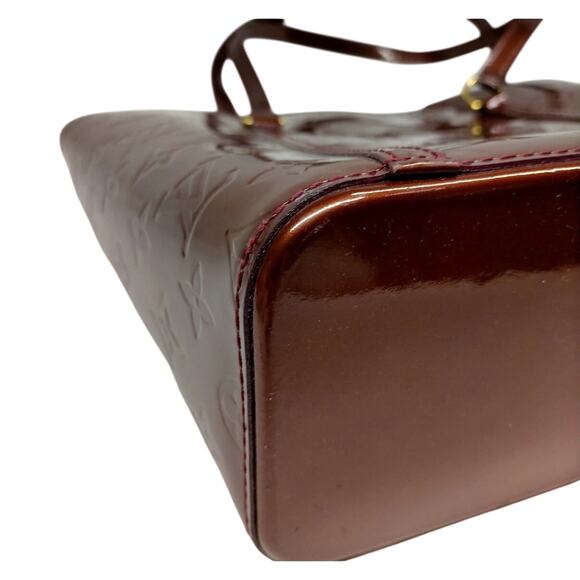 Louis Vuitton Monogram Vernis Avalon MM Tote Bag in Amarante - Picture 6 of 9